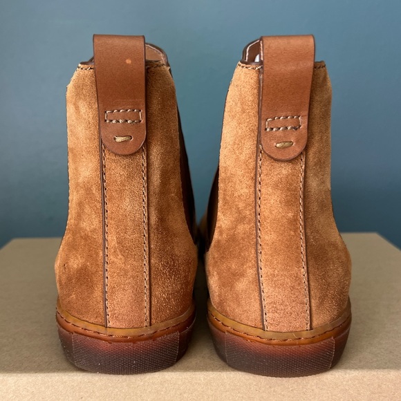 Gentle Souls by KENNETH COLE suede Nyle Chelsea boots, size 8.5, brand new. - Picture 5 of 7